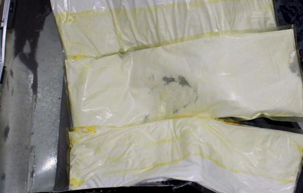 La Policía detiene a 40 personas e interviene más de 173 kilos cocaína en Barajas en junio