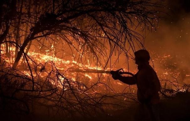 UGT reclama a Sota un plan de choque urgente contra los incendios forestales