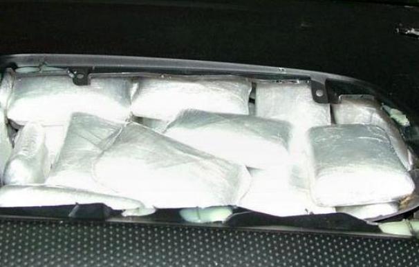 Once detenidos e intervenidos 125 kilos de cocaína en palmitos en conserva