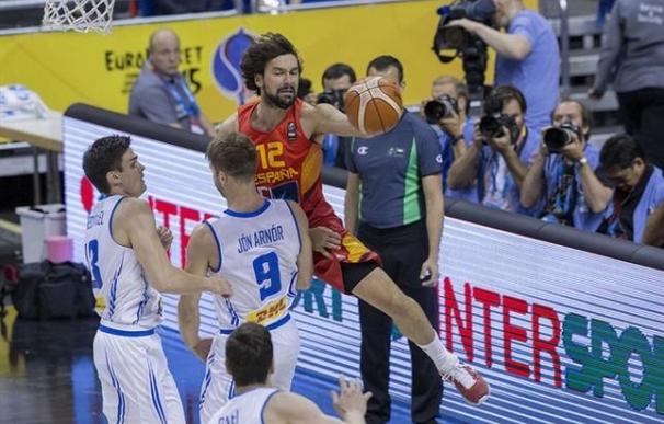 Baloncesto/Selección.- España supera (73-99) a Islandia y endereza el camino a cuartos del Eurobasket