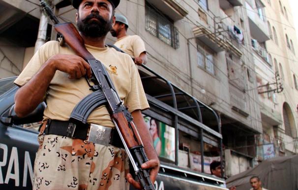 Despliegan fuerzas especiales en la ciudad paquistaní de Karachi tras la ola de violencia con 23 muertos