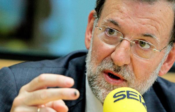 Rajoy insiste en que siempre ha pensado "lo mismo" sobre la honradez de Camps