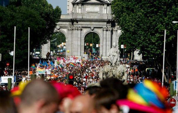 El Orgullo Gay conquista el corazón de Madrid en favor de los transexuales