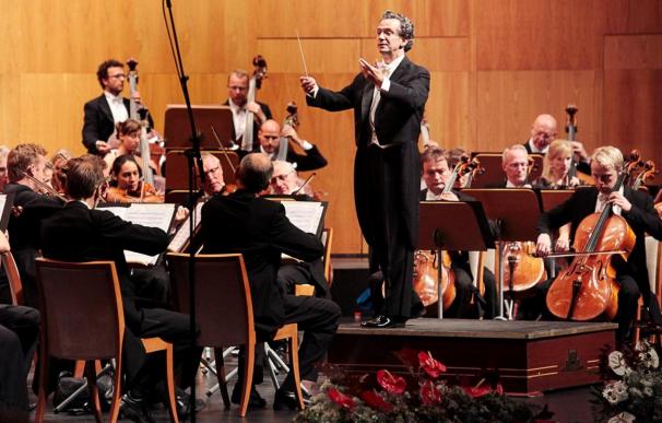 Fabio Luisi despide el Festival de Santander con una gran noche sinfónica
