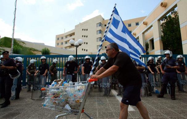 Grecia, con graves problemas de desabastecimiento por la huelga de camioneros