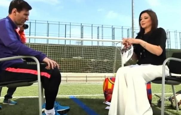 Messi desata la polémica en egipto tras donar una botas para una subasta benéfica