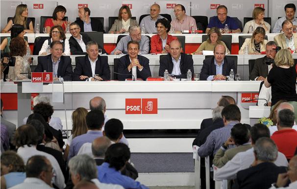 Zapatero cree que Rubalcaba puede "generar la confianza que necesita el PSOE"