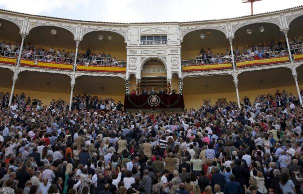 Ovación cerrada al Rey en Las Ventas al compás del himno nacional