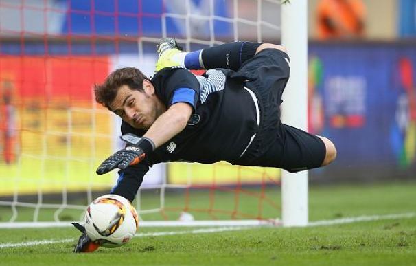 Un grave error de Casillas sentencia al Porto ante el Braga