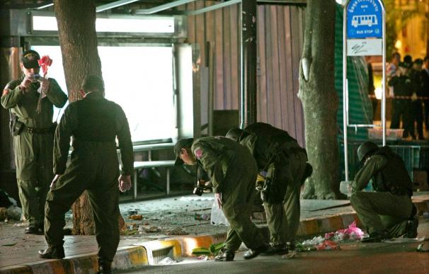 Ocho heridos al explotar una bomba en un supermercado en Bangkok