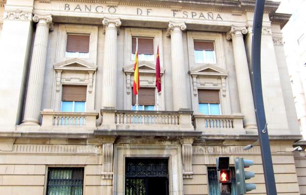(Ampl.) El Banco de España dice que la caída del empleo está siendo más "contenida" en el segundo trimestre