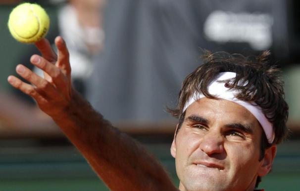 Federer elimina a Monfils y se cita con Djokovic en semifinales
