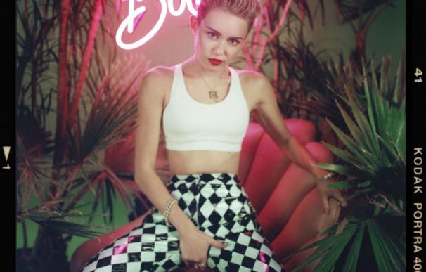 Miley Cyrus llega a Barcelona con su 'Bangerz Tour' y las entradas casi agotadas