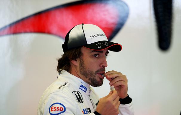 Alonso, ilusionado de cara al GP de Baréin: "Estoy deseando subirme al coche"