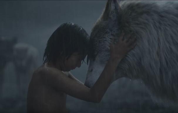 Mowgli se despide de la manada en el nuevo clip de 'El libro de la selva'