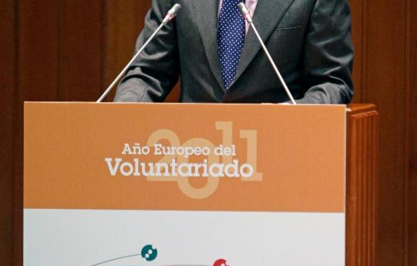 El príncipe pide favorecer el voluntariado, esencial para la cohesión frente a la crisis