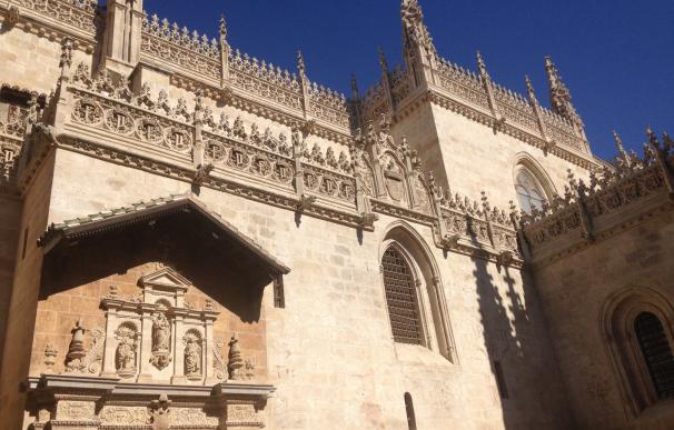 Concluye la restauración del exterior de la Capilla Real tras una década de obras