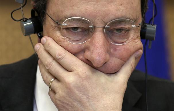 La UE necesita una visión más clara sobre el euro, dice Draghi
