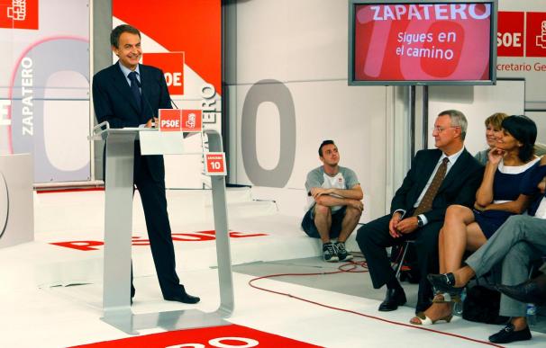 Zapatero dice en su aniversario al frente del PSOE que "estamos mucho mejor de lo que parece y lo vais a vivir"