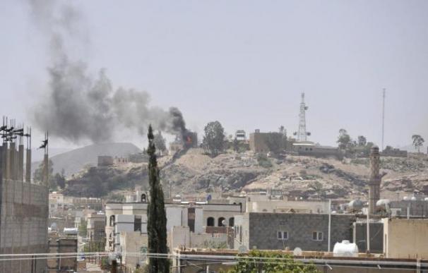 Al menos 55 muertos en violentos combates en Yemen