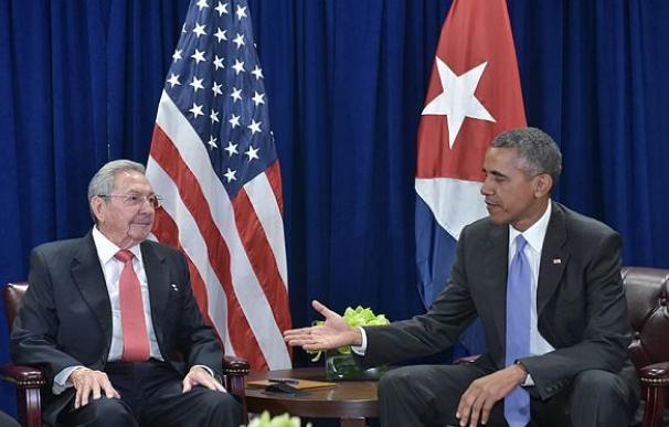 Raul Catro y Barack Obama durante un encuentro bilateral en el mes de septiembre / AFP