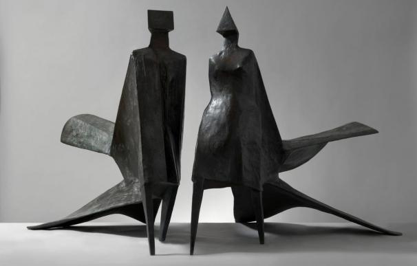 Exposición de Lynn Chadwick, premio internacional de escultura en Venecia