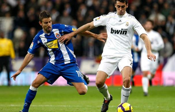 El delantero del Espanyol Luis García cree que "el Madrid siempre tiene la presión de ganar"