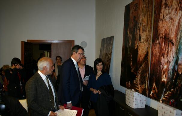 León celebra con diferentes actividades el 50 aniversario de la apertura al público de la Cueva de Valporquero