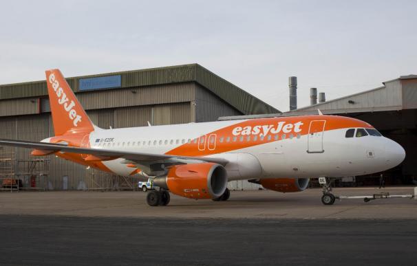 easyJet esconderá el miércoles en Alicante diez billetes gratis de avión para viajar por Europa
