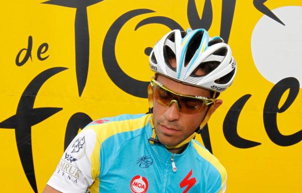 Contador dice que entra bien en la montaña y que se ve con "la necesidad de ganar" el Tour
