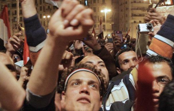 Jiménez cree que la salida de Mubarak facilitará una transición "rápida" a la democracia