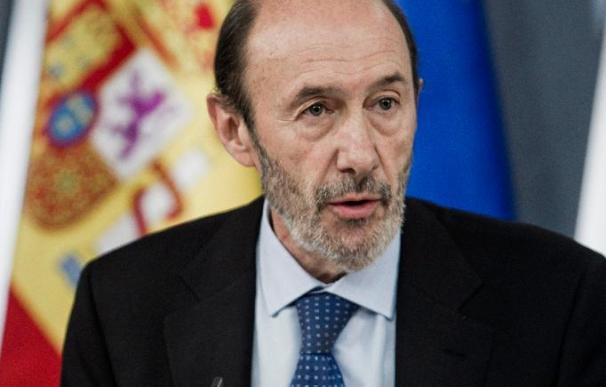 Rubalcaba reconoce que hubo mala comunicación en el endeudamiento de Cataluña