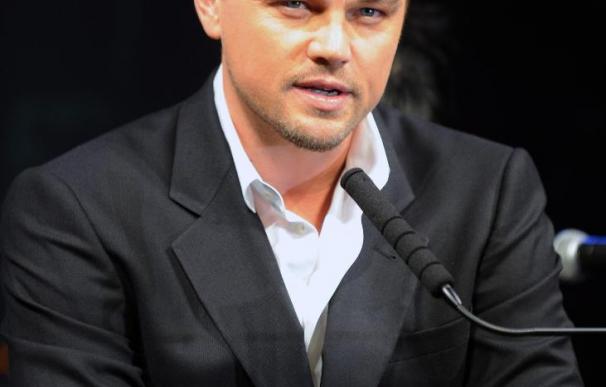 DiCaprio presenta en Tokio "Inception", un film "surrealista y cerebral"