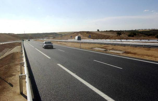 Cintra vende por 67 millones de euros el 50 por ciento de Autopista Trados y gana 38