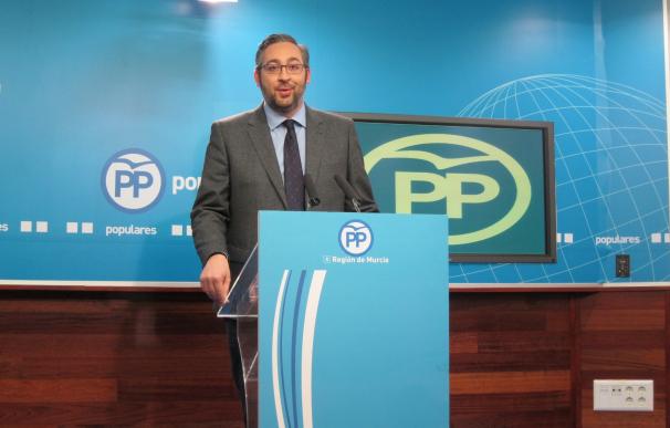 Víctor Martínez (PP) critica el "engaño" de los grupos de la oposición con una ley "sin presupuesto"