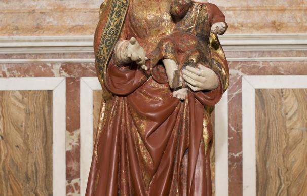 La Catedral de Valencia recupera una talla anónima del siglo XVI de la Virgen con sus colores originales