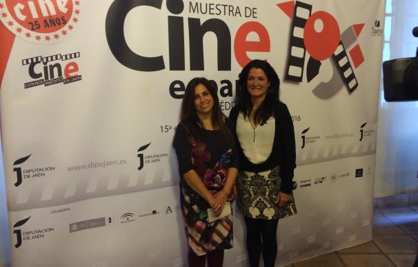 Sara Santaella recibe el Premio Asecan-Josefina Molina en la XV Muestra de Cine Español Inédito