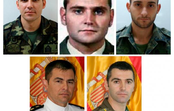 Los cinco militares muertos recibirán la Cruz del Mérito Militar y Naval