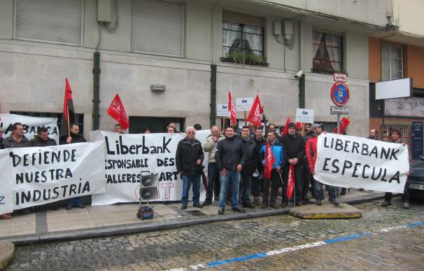 AMP Talleres Martínez pide al Gobierno que medie con Liberbank para evitar el cierre y el despido de sus 37 trabajadores
