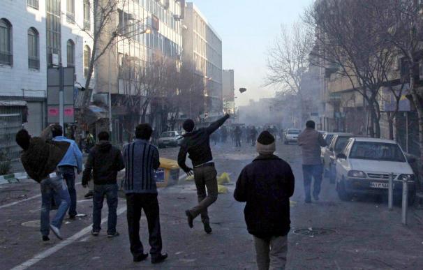 Nuevos enfrentamientos entre partidarios del régimen y de la oposición en Irán