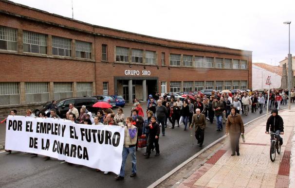 Unos 700 manifestantes por el futuro de Gullón en Aguilar de Campoo