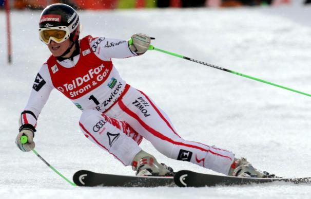 La austriaca Elisabeth Goergl gana el primer oro de los Mundiales de Garmisch