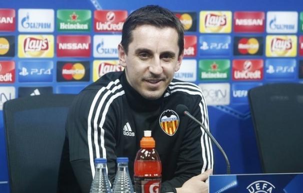 Neville: "Hay que volver en buena posición a Mestalla"