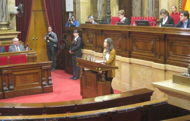 Arrimadas (C's) pide realismo, autocrítica y diálogo para afrontar la pobreza en Catalunya