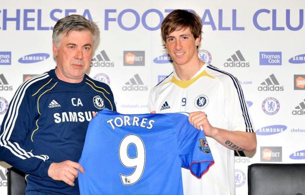 0-1. El Liverpool castiga al Chelsea en el debut de Torres