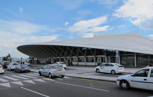 Cancelado un vuelo en el aeropuerto de Loiu por la huelga de controladores en Francia