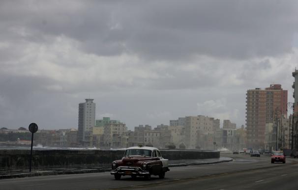 El Gobierno cubano ha anunciado medidas que asustan a más de 500.000 empleados públicos.