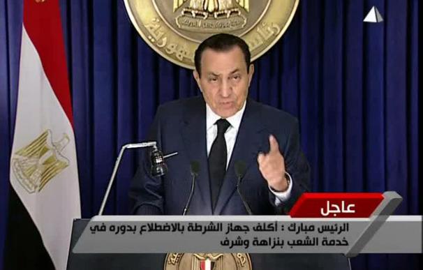 El Parlamento egipcio suspende sus sesiones hasta revisar los resultados electorales de noviembre