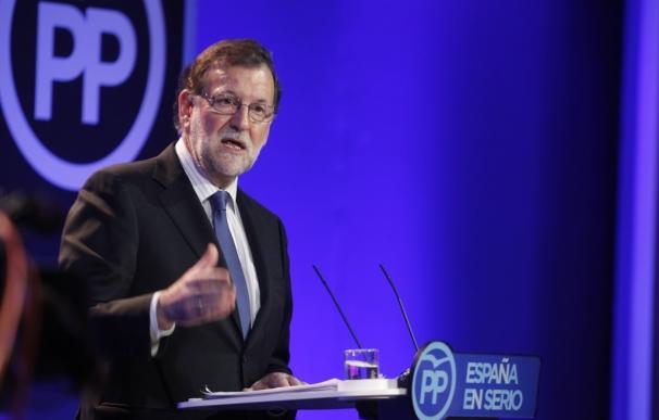 Rajoy rechaza participar en "sainetes" y reafirma que la posición del PP es liderar un Gobierno junto al PSOE