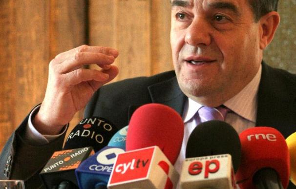 El ex alcalde ponferradino Ismael Álvarez crea un partido ante la negativa del PP de incluirlo en su lista